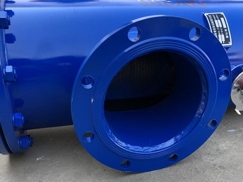 角通式手動沖洗排污過濾器出口